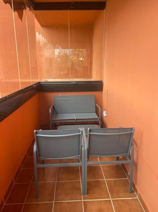 Central Estepona 3 Bed Apt With Pool And Parking المظهر الخارجي الصورة