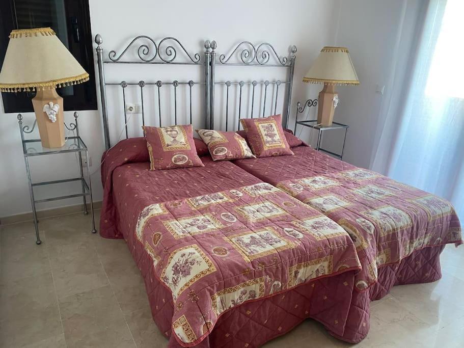 Central Estepona 3 Bed Apt With Pool And Parking المظهر الخارجي الصورة